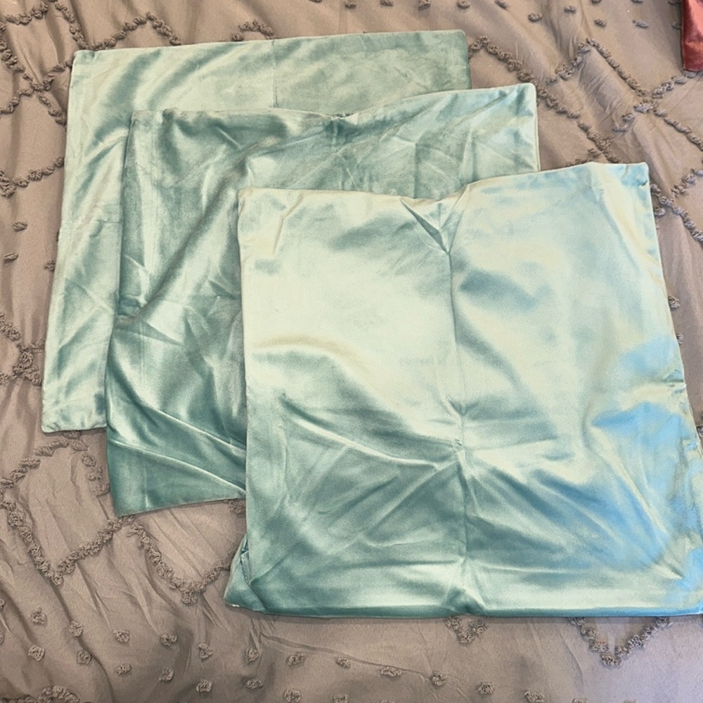 NWOT 3 light blue velvet pillow covers